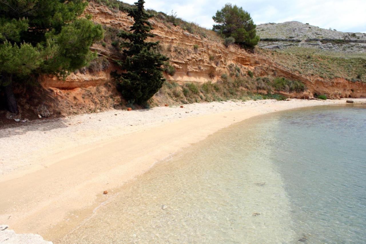 Apartments By The Sea Vlasici, Pag - 9324 Exterior foto