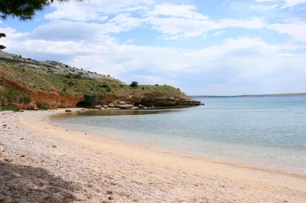 Apartments By The Sea Vlasici, Pag - 9324 Exterior foto