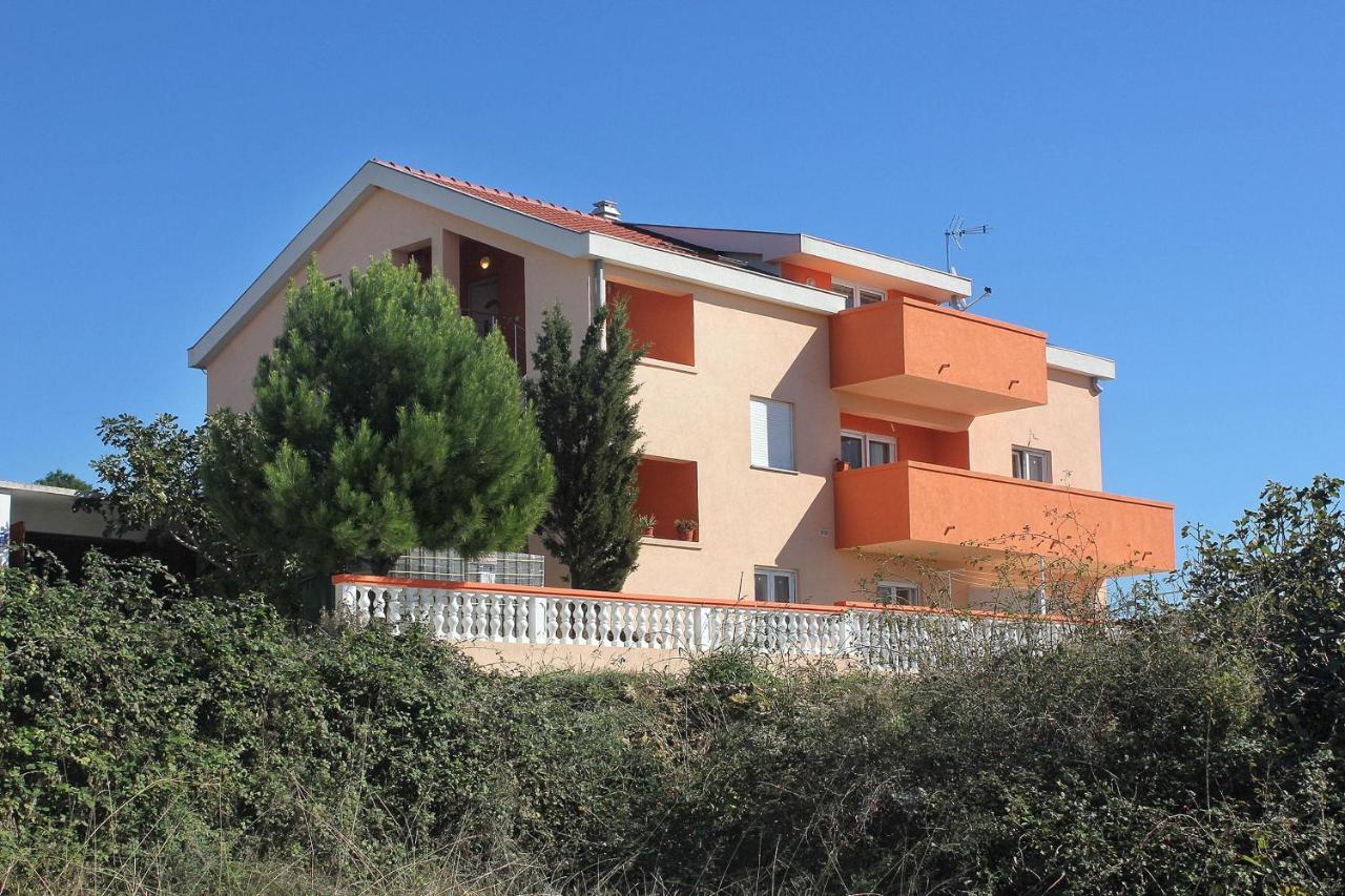 Apartments By The Sea Vlasici, Pag - 9324 Exterior foto