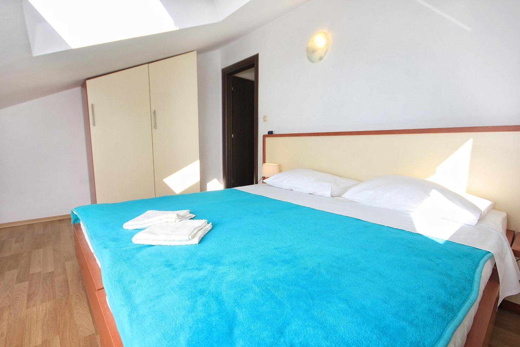 Apartments By The Sea Vlasici, Pag - 9324 Zimmer foto